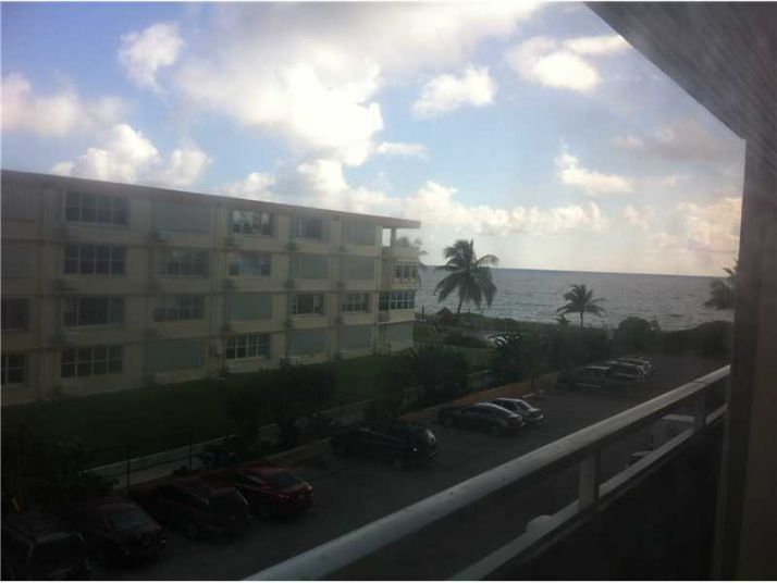 1950 S OCEAN DR # 2B, Hallandale, FL 33009