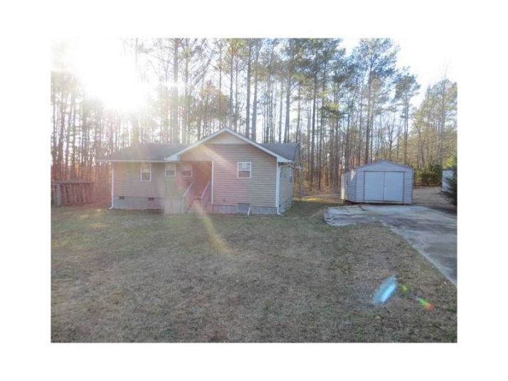 40 E Oak Trail, Temple, GA 30179