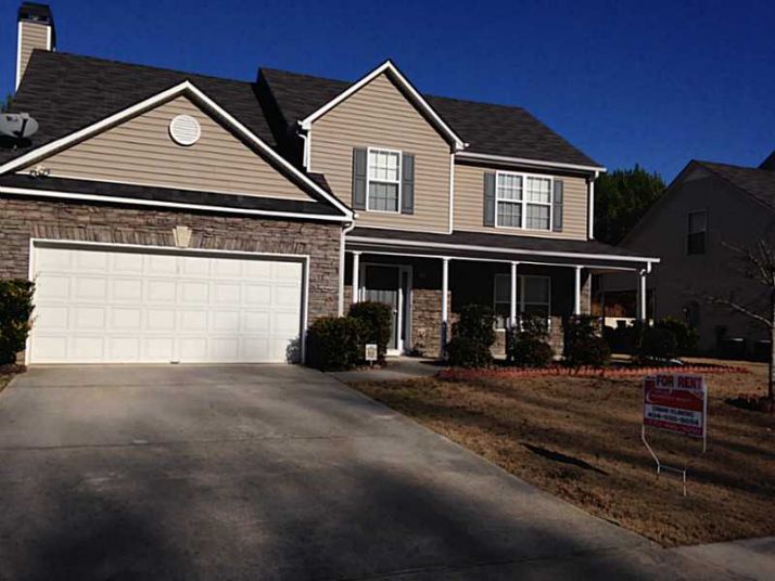 31 Lake Valley Drive, Loganville, GA 30052