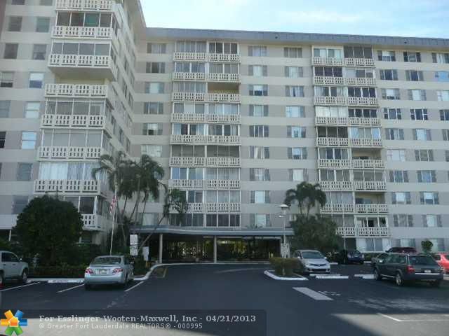 4350 Hillcrest Dr # 614, Hollywood, FL 33021