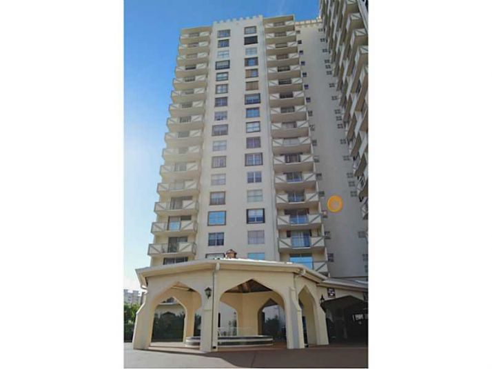 1865 S Ocean Dr # 19B, Hallandale, FL 33009