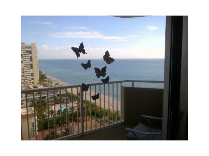 1950 S OCEAN DR # 16 H, Hallandale, FL 33009