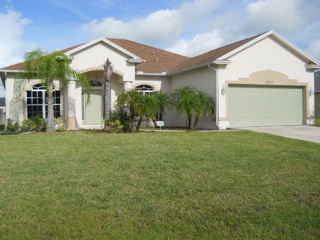 1973 SW Glendale St, Port Saint Lucie, FL 34987