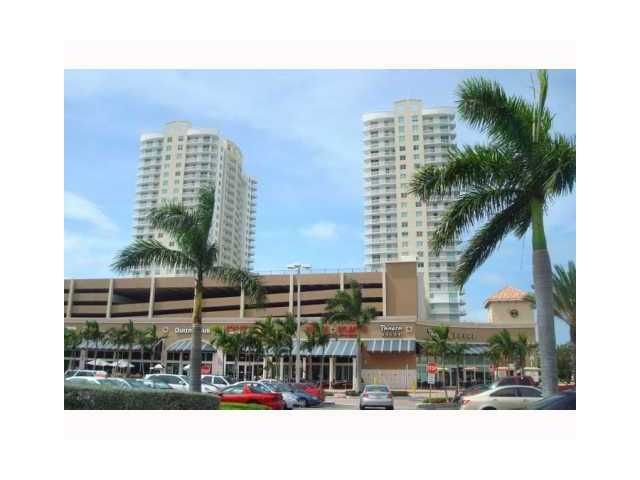 1755 E HALLANDALE BEACH BL # 2007E, Hallandale, FL 33009