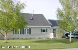 800 W Wickersham Circle, Palmer, AK 99645