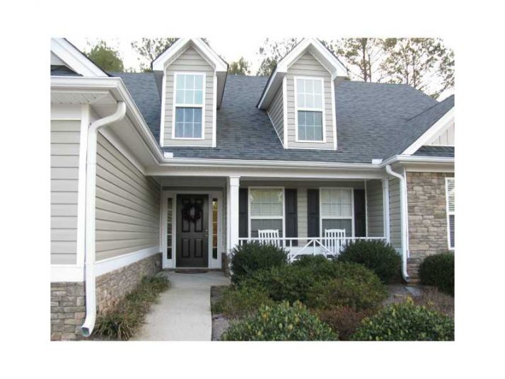 2333 Robin Drive, Loganville, GA 30052