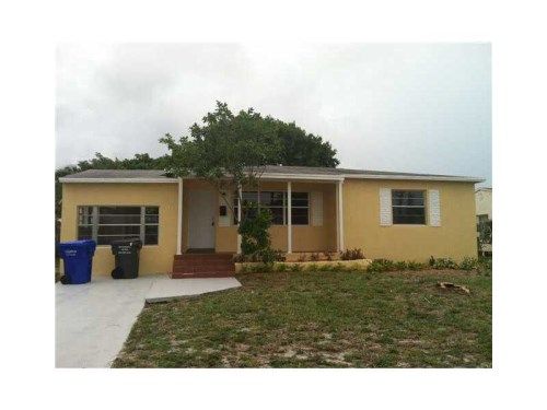 2431 RODMAN ST, Hollywood, FL 33020