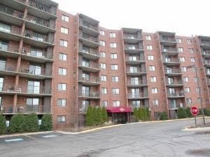 1 Bloomingdale Pl Apt 407, Bloomingdale, IL 60108