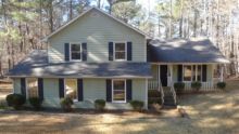 105 Ashley Creek Dr Newnan, GA 30263