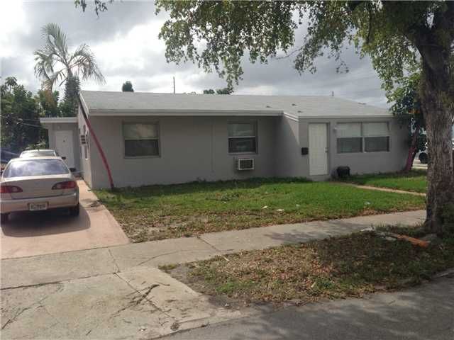 822 N 20TH AV, Hollywood, FL 33020