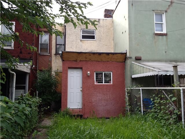 2867 Chatham St, Philadelphia, PA 19134