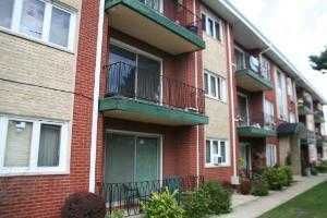 4752 W 101st St Apt 7b, Oak Lawn, IL 60453