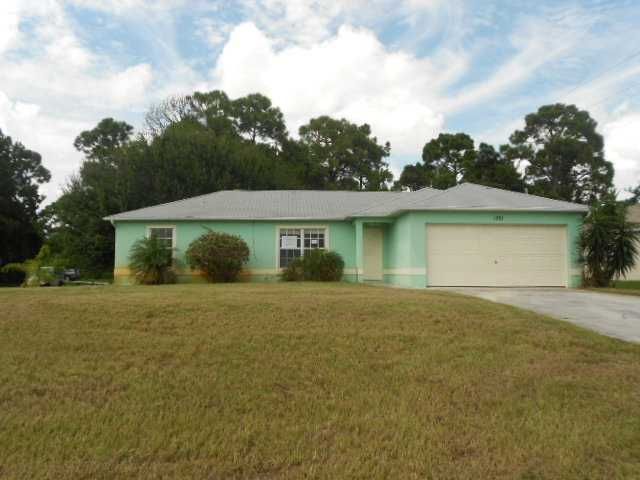 1391 Sw Amboy Ave, Port Saint Lucie, FL 34953