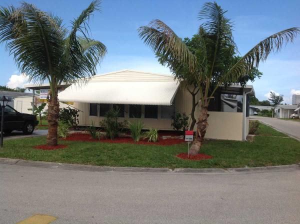 2000 N. Congress. Lot 137, West Palm Beach, FL 33409