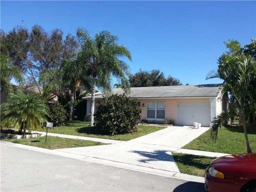 5182 BLUEBERRY HILL AV, Lake Worth, FL 33463