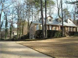 2409 Brook Run, Birmingham, AL 35244