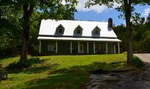 648 E Valley Road Ne Rydal, GA 30171