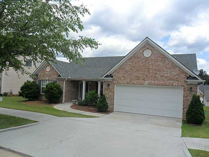 4050 Savannah Ridge Trace, Loganville, GA 30052