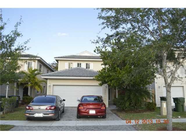 225 SE 32 AVE, Homestead, FL 33033