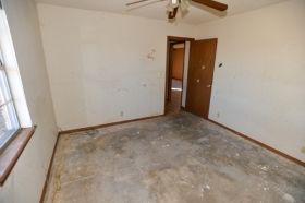 102 Julie Dr, Panama, OK 74951