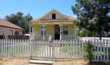 407 6th St Gustine, CA 95322