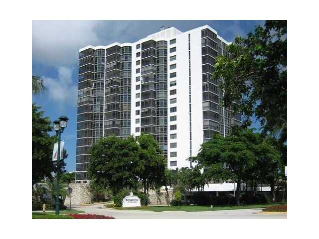 3375 N COUNTRY CLUB DR # 507, Miami, FL 33180