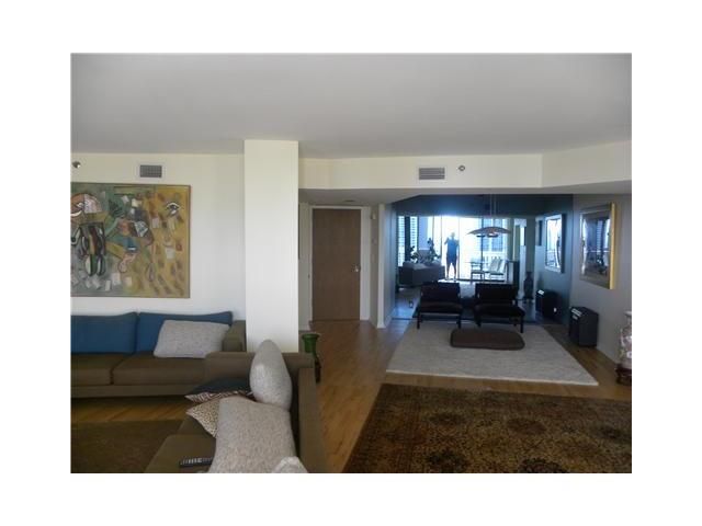 1000 ISLAND BL # 2308, North Miami Beach, FL 33160