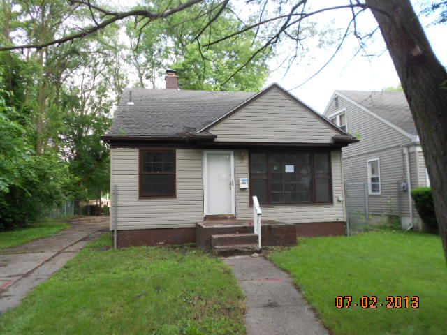 19919 Biltmore St, Detroit, MI 48235