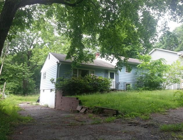 7 Ash Street, New Windsor, NY 12553