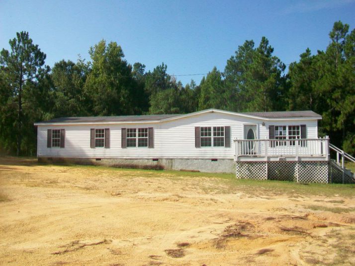 1013 Us Highway 1 N, Swainsboro, GA 30401