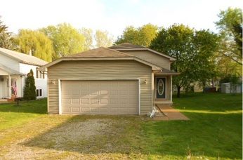 23701 81st St, Salem, WI 53168