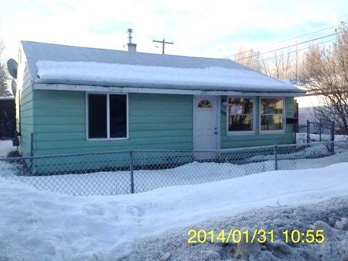 5802 Perry Dr, Anchorage, AK 99504