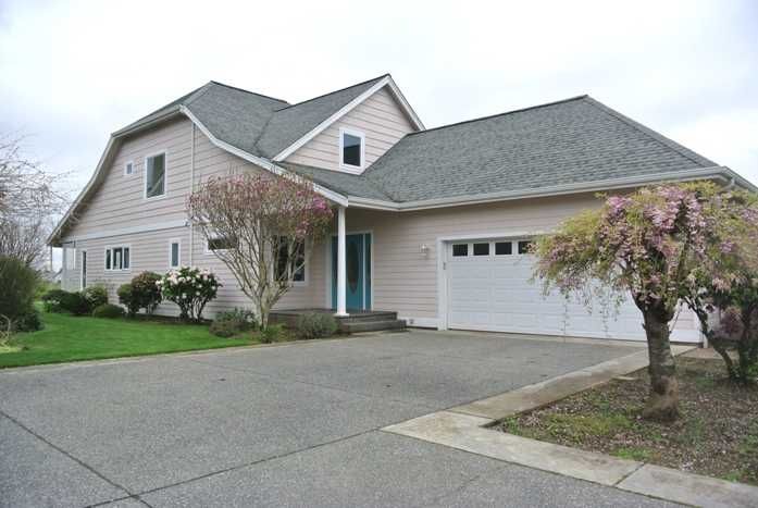 573 E Maberry Dr, Lynden, WA 98264