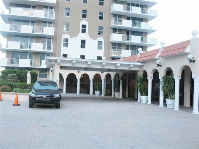 1920 S OCEAN DR # 3A, Hallandale, FL 33009