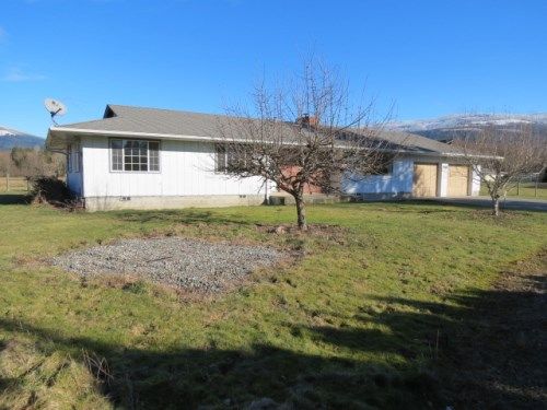 22227 Grip Road, Sedro Woolley, WA 98284