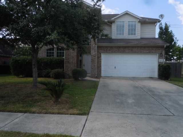 6401 Acorn Ct, Pearland, TX 77584