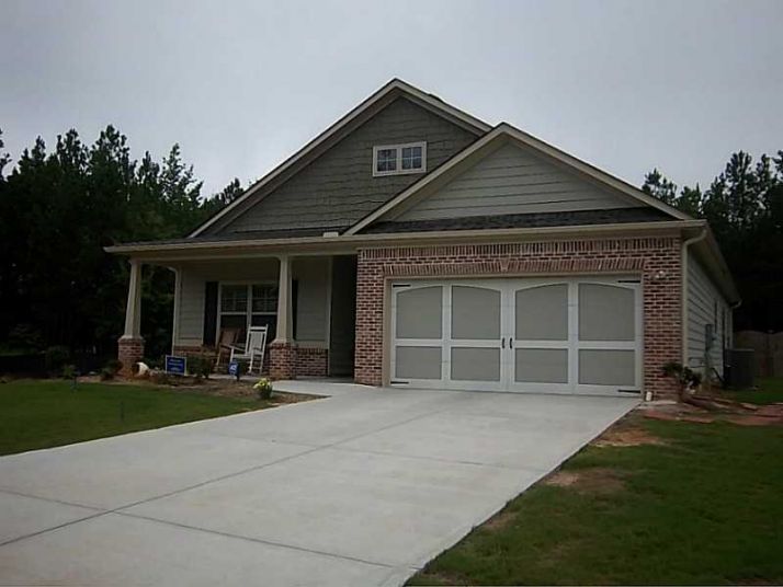 3227 Hideaway Lane, Loganville, GA 30052