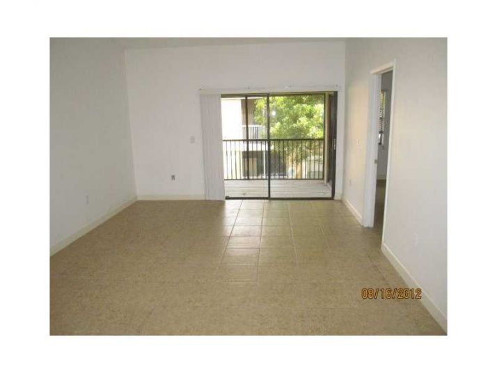 2186 SW 80TH TE # 2186, Hollywood, FL 33025