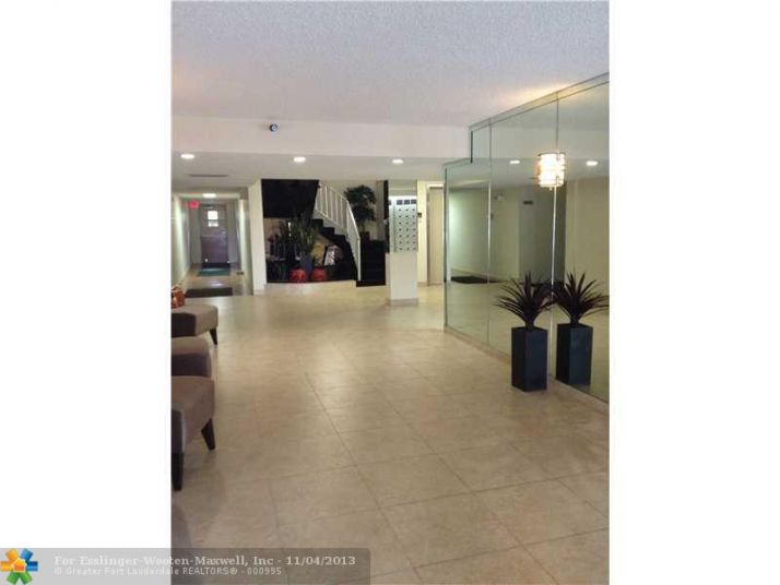 6600 Cypress Rd # 301, Fort Lauderdale, FL 33317