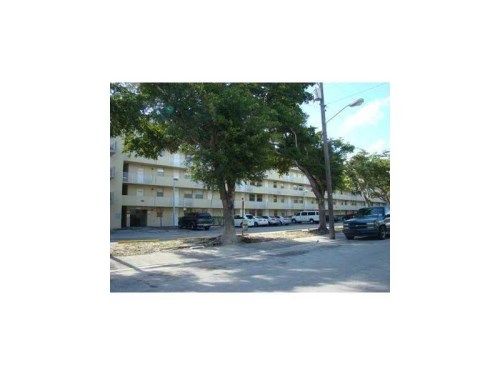 7075 NW 186 ST # C503, Hialeah, FL 33015