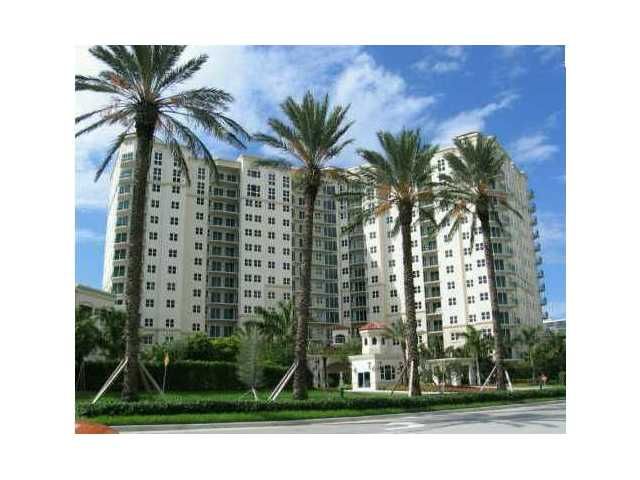 19900 E COUNTRY CLUB DR # 405, Miami, FL 33180