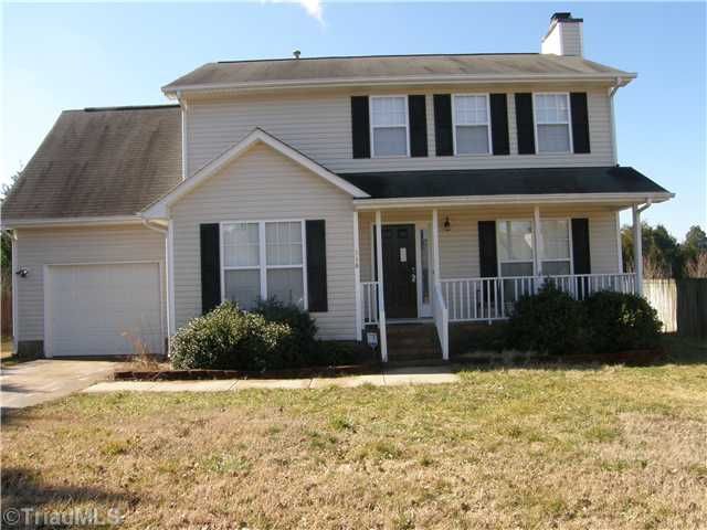 310 Old Wood Ln, Kernersville, NC 27284