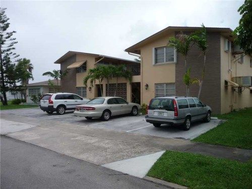 1733 MAYO ST # 2, Hollywood, FL 33020