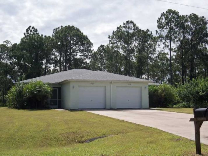 917 919 Homestead Rd S, Lehigh Acres, FL 33974