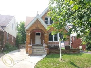 7243 Rutherford St, Detroit, MI 48228