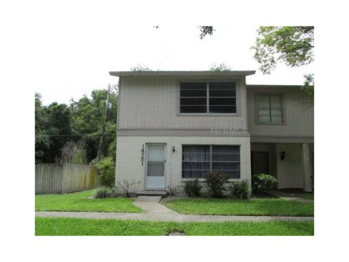 14751 Morning Dr, Lutz, FL 33559