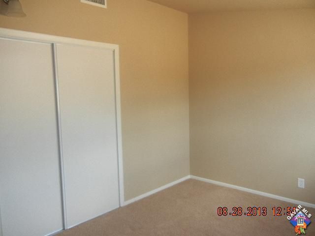 44114 2nd St E-B, Lancaster, CA 93535