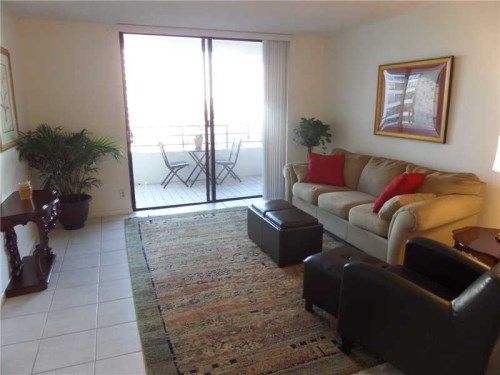 500 THREE ISLANDS BL # 519, Hallandale, FL 33009