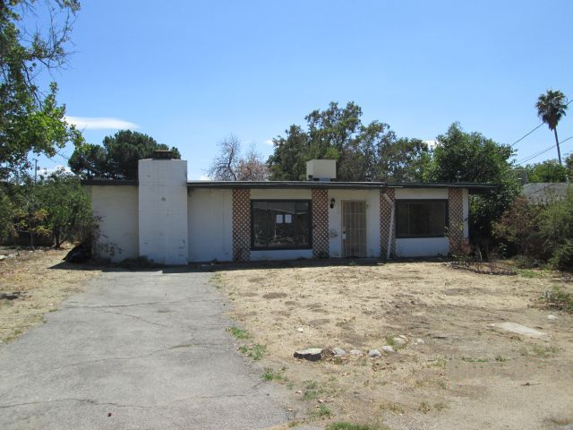 1868 Soffel Street, Mentone, CA 92359