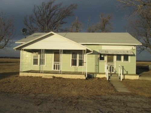 9245 NW Belleview Rd, Columbus, KS 66725